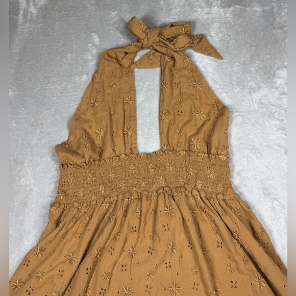 Aerie Spring Fling Boho Eyelet Embroidered Floral Halter Crossover Mini Dress L - Picture 4 of 16